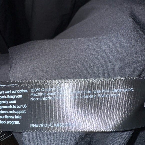 eiledn fisher sleeveless dress with soft gathing at waist and side pockets - Picture 5 of 6